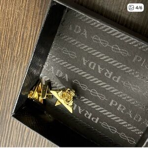 Prada Gold rose earrings 🌹